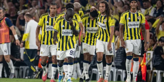 Fenerbahce-Kadikoy8217de-Sturm-Graz8217i-2-0-yenerek-tur-avantajini-elde-etti-featured