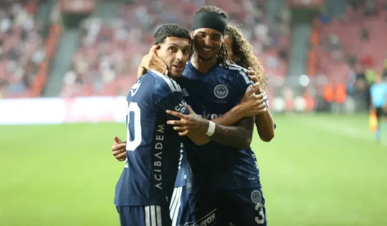 Fenerbahce8217den-Besiktas-derbisi-icin-mesaj-featured