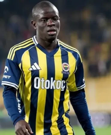 Fenerbahce8217nin-Sampiyonlar-Ligi-kadrosunda-degisiklik-featured
