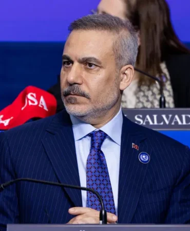 Fidan-Misir-ve-Suudi-Arabistanli-mevkidaslariyla-gorustu-featured