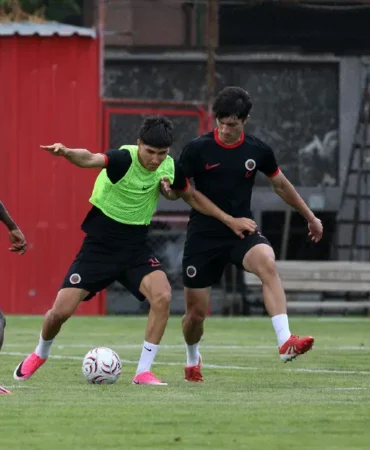 Genclerbirligi-Fenerbahce-macina-hazirliklarini-surduruyor-featured