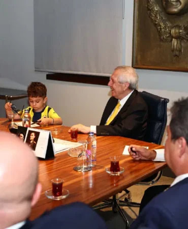 Genclerbirligi-macinda-Goktuga-ozel-jest-Fenerbahce8217den-featured