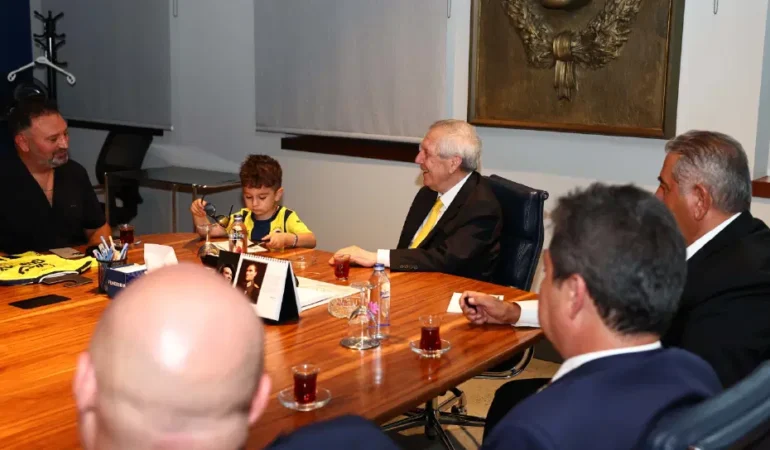 Genclerbirligi-macinda-Goktuga-ozel-jest-Fenerbahce8217den-featured