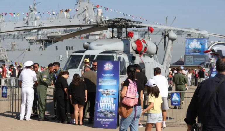 Golcuk-Tersanesi-1008217uncu-yilini-TEKNOFEST-Mavi-Vatan-ile-kutluyor-featured