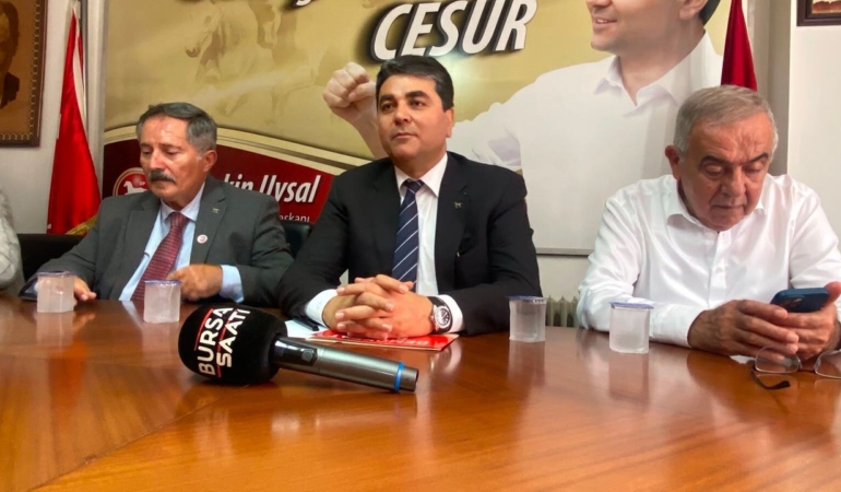Gultekin-Uysal-Demokrat-Parti-kendi-adayiyla-yarisacak-featured