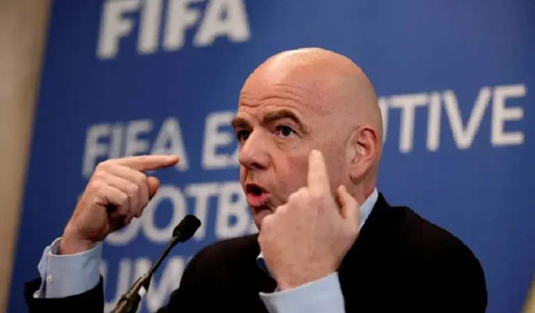 Infantino-iddiasi-icin-FIFA8217dan-gece-yarisi-aciklama-featured