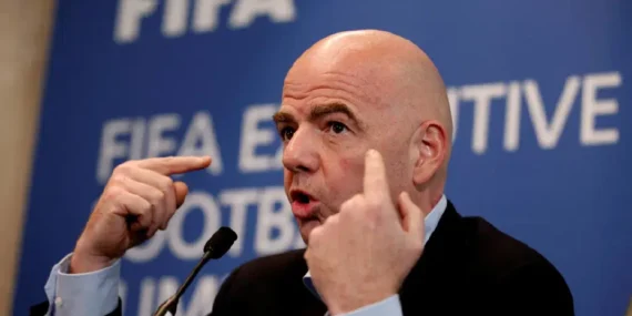 Infantino8217ya-yeni-suclama-UEFA8217da-iliski-ve-odeme-iddiasi-featured