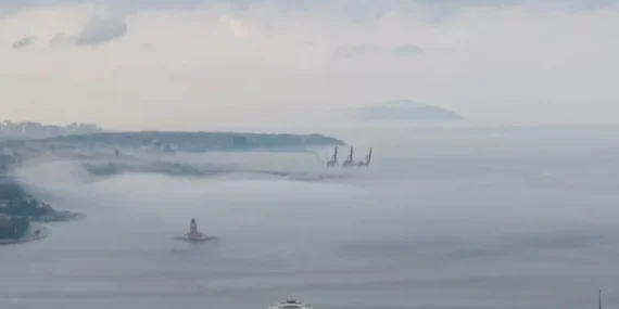 Istanbul-sisle-ortuldu-Bogaz-trafigi-durdu-vapurlar-iptal-edildi-featured