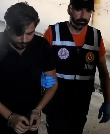 Kapikule8217de-YouTuber-Arif-Kocabiyik-dorseden-yakalandi-featured