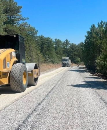 Keles-Delice-Mahallesi8217nde-7-kilometrelik-yol-bastan-yenileniyor-featured