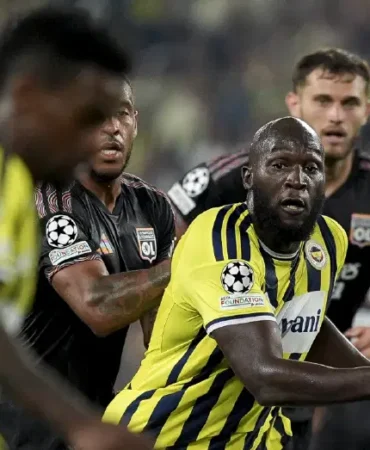Lyon8217da-Fenerbahce-macinda-437-bilet-iptal-edildi-featured
