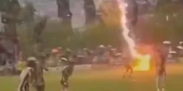 Mac-sirasinda-sahaya-yildirim-dustu-bir-futbolcu-hayatini-kaybetti-featured