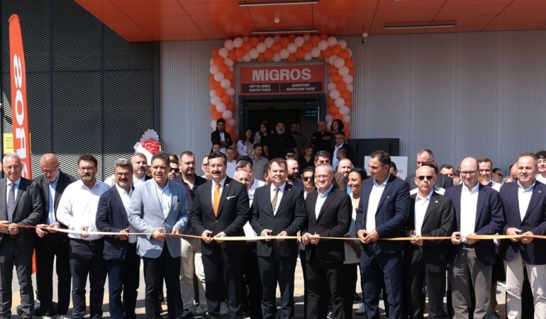 Migros-Yenisehir8217de-Meyve-Sebze-ve-Sarkuteri-merkezini-acti-featured