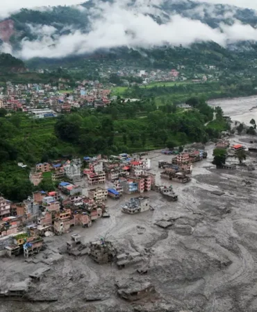 Nepal-felaketinin-nedeni-uyduyla-ortaya-cikti-featured