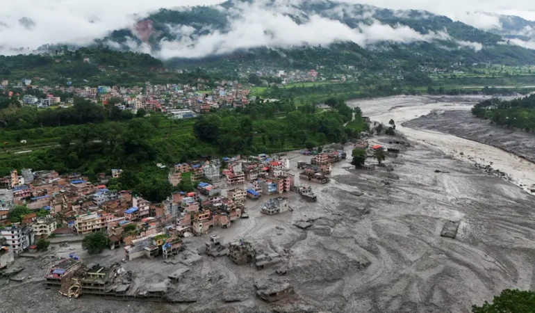 Nepal-felaketinin-nedeni-uyduyla-ortaya-cikti-featured