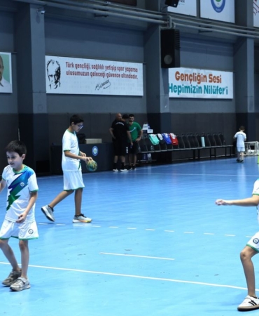 Nilufer-Belediyespor-ile-THF-Bursa8217da-Hentbol-Akademisi-baslatti-featured
