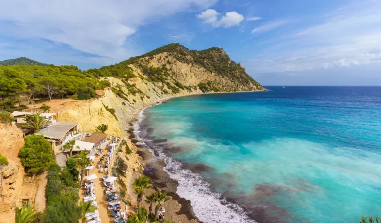 Oludeniz-Avrupa8217nin-en-degerli-10-plaji-arasina-girdi-featured