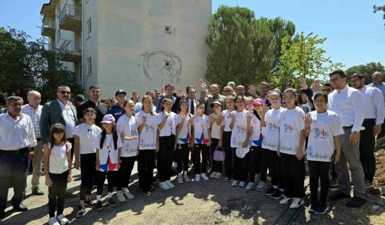 Orhanelinde-yari-olimpik-kapali-yuzme-havuzu-icin-temel-atildi-featured