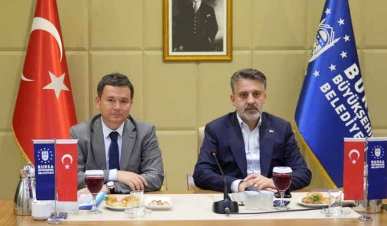 Osmangazi-Altiparmak-ve-Carsamba-icin-donusum-yol-haritasi-gorusuldu-featured
