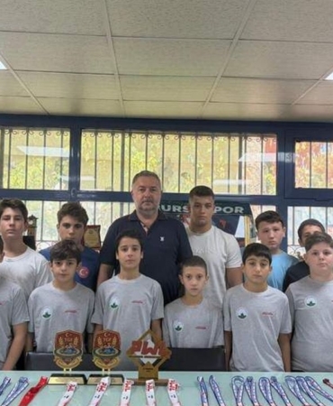 Osmangazi-Belediyespor-Gurescileri-Madalya-Yagdirdi-featured