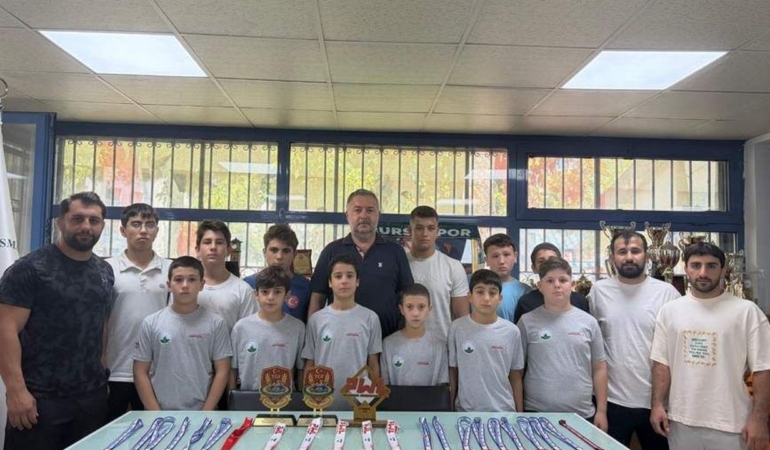 Osmangazi-Belediyespor-Gurescileri-Madalya-Yagdirdi-featured