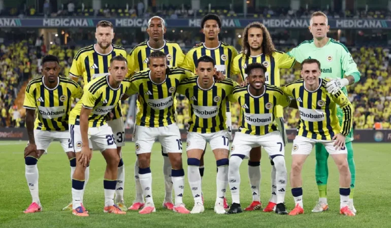 Roma-Oosterwolde-icin-Fenerbahce-ile-anlasti-kiralama-opsiyonlu-featured