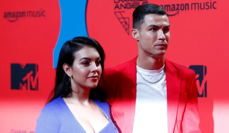 Ronaldo-ve-Georgina-Rodriguez-Cascais8217te-evlendi-featured