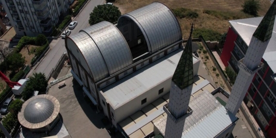 Safa-Camii8217nin-120-metrekarelik-acilir-kubbesi-ilgi-topluyor-featured