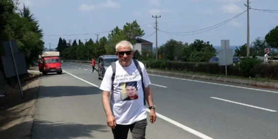 Trabzon’dan Ankara’ya yürüyen Çelik çocuk ölümlerine dikkat çekti