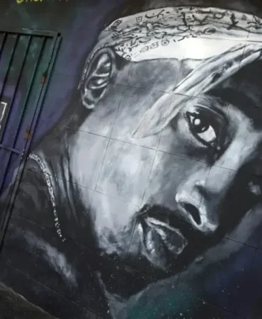 Tupac-cinayeti-davasinda-avukatin-sira-disi-savunmasi-gundemde-featured