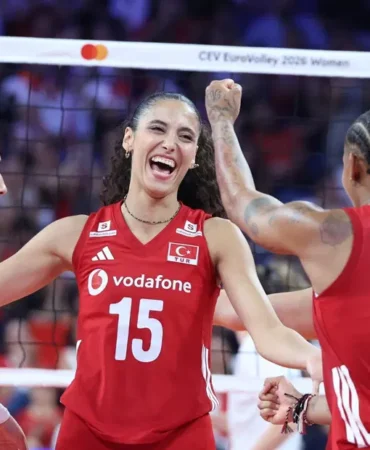 Turkiye-Almanya-voleybol-maci-saat-19.00-TRT-Spor-featured