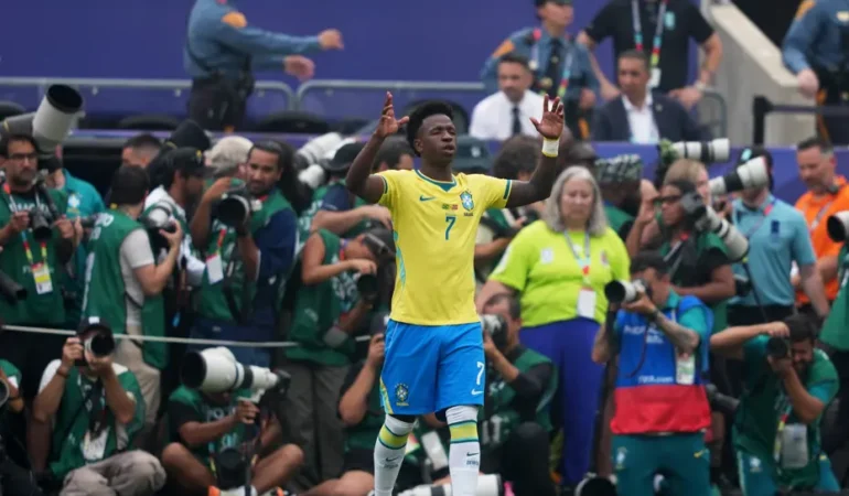 Vinicius-Junior-icin-kritik-hafta-Arsenal-kapiyi-araliyor-featured