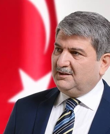 Yeni-Yol-Grubu-tehlikede-Kani-Torun-gruptan-ayriliyor-featured