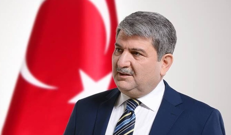 Yeni-Yol-Grubu-tehlikede-Kani-Torun-gruptan-ayriliyor-featured