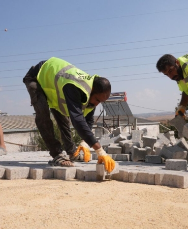 Yenisehir8217de-100-bin-metrekare-parke-ile-yollar-yenilendi-featured