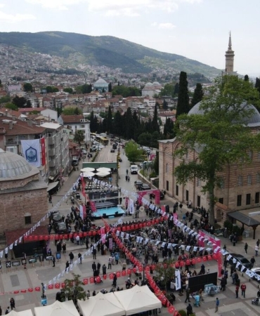 Yildirim-Belediyesi-Erguvan-Bayrami8217ni-minyaturle-dunyaya-tasiyacak-featured
