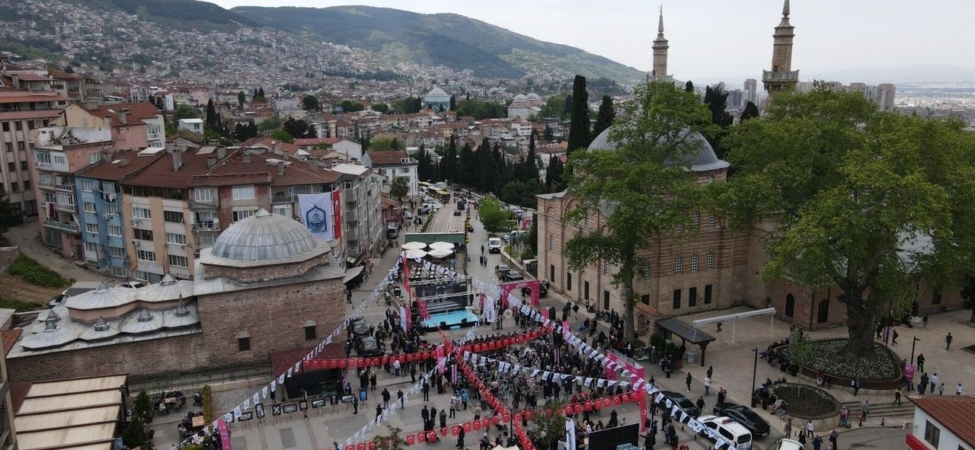 Yildirim-Belediyesi-Erguvan-Bayrami8217ni-minyaturle-dunyaya-tasiyacak-featured