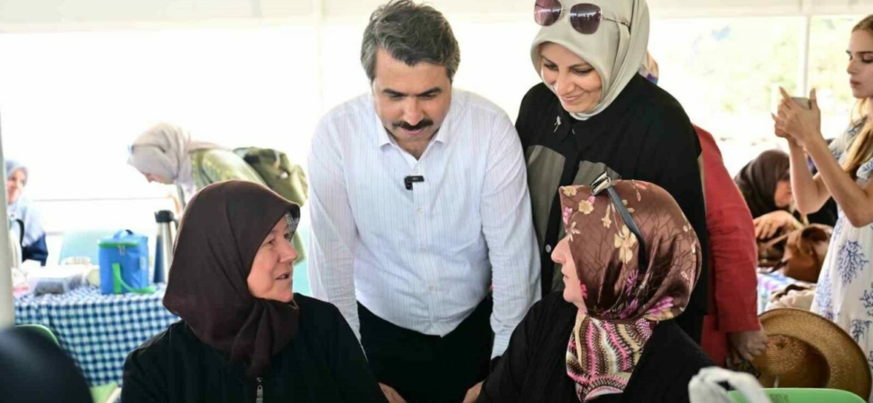 Yildirimda-kadinlara-ozel-ucretsiz-Mavi-Tur-suruyor-featured