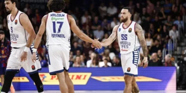 Anadolu-Efes-Kizilyildiz-deplasmaninda-parkeye-cikiyor-featured