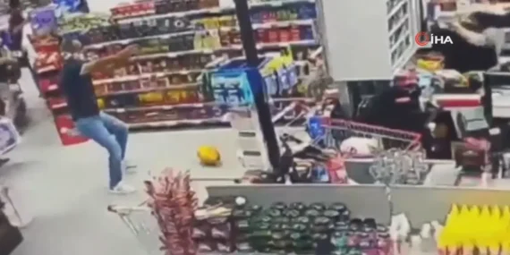 Ankara Sincan’daki markette silahlı kavga: yaralı var