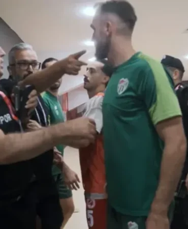 Batman-Petrolspor-Bursaspor-macinda-olaylar-raporlara-girdi-featured