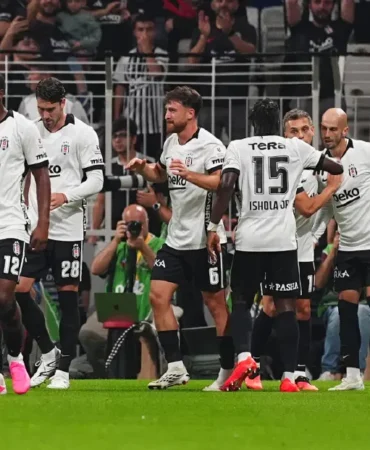 Besiktas-UEFA-Avrupa-Ligi-kadrosunu-acikladi-featured