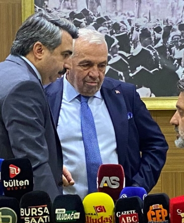 Bursa-Buyuksehir-Meclisinde-Yeni-Parti-komisyon-gerilimi-featured