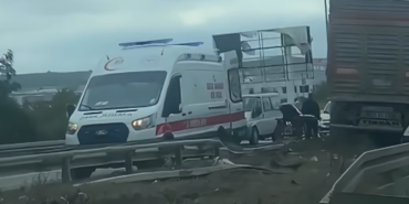 Bursa-Karacabey-yolunda-kamyon-karsi-seride-gecti-featured