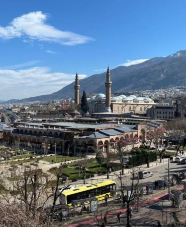 Bursa8217da-2-Eylul8217de-yaz-havasi-suruyor-featured