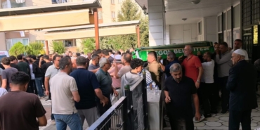 Bursa8217da-tir-kazasinda-hayatini-kaybeden-iki-genc-icin-cenaze-torenleri-yapildi-featured