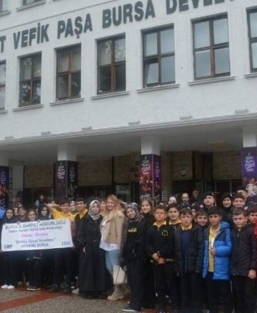 Bursada-250-ogrenci-tiyatro-etkinliginde-bulustu-featured
