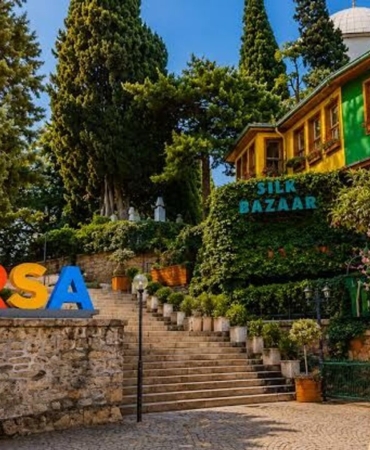Bursada-5-gunluk-sicak-hava-etkisi-suruyor-featured
