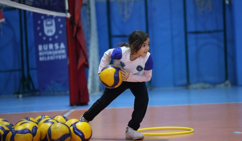 Bursada-Kis-Spor-Okullari-3-Ekimde-basliyor-featured