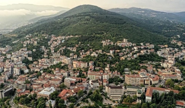 Bursada-tur-otobusleri-icin-tarihi-alanlara-erisim-sorunu-featured